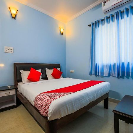 Oyo 15626 The Sovva Hotel Morjim Εξωτερικό φωτογραφία