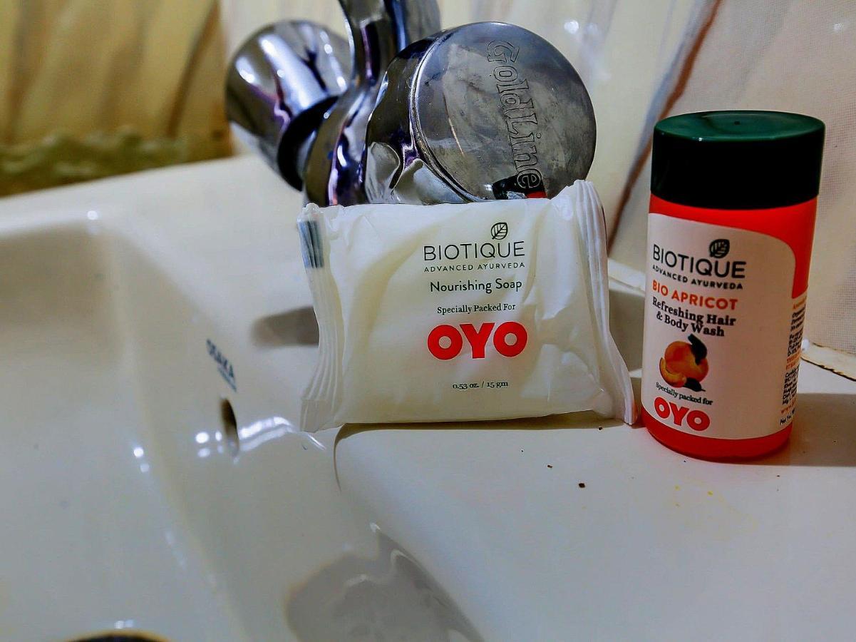 Oyo 15626 The Sovva Hotel Morjim Εξωτερικό φωτογραφία