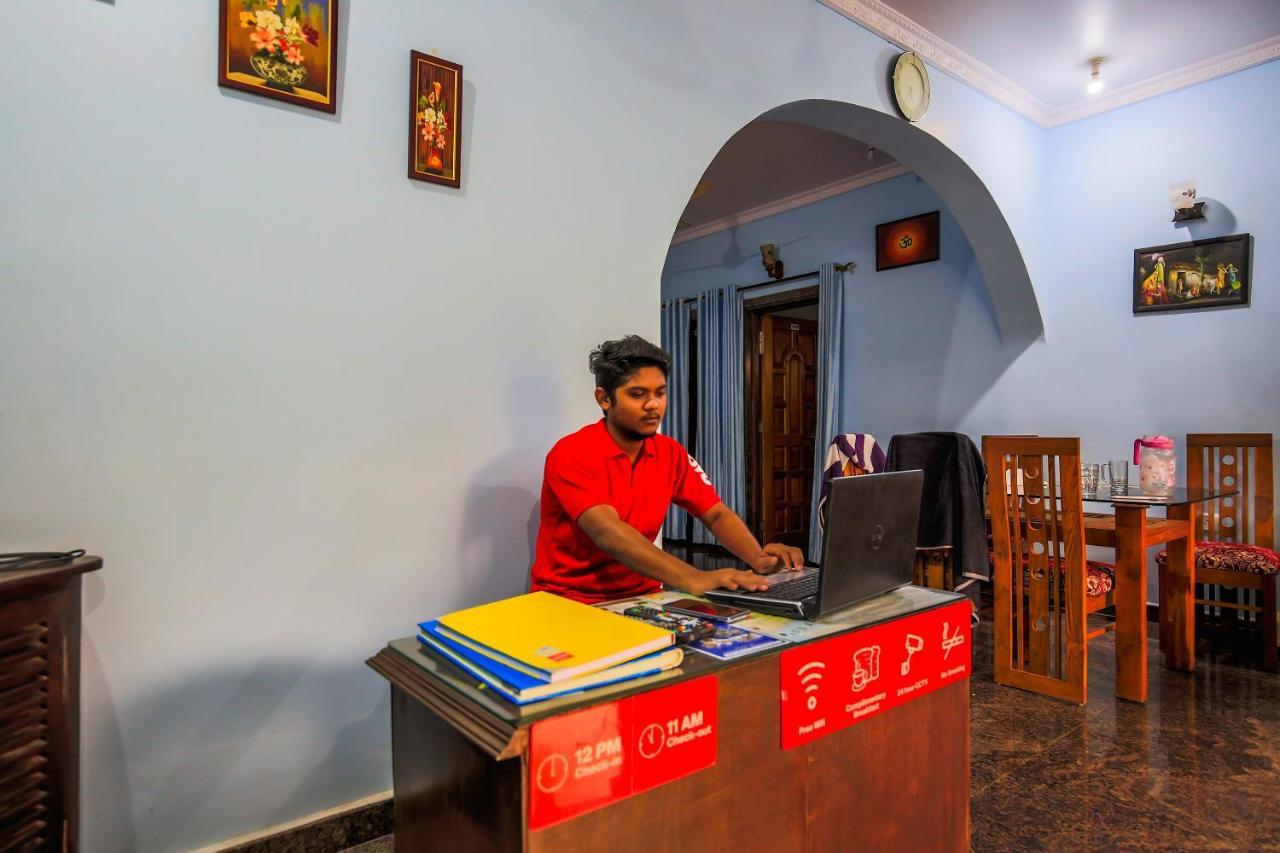 Oyo 15626 The Sovva Hotel Morjim Εξωτερικό φωτογραφία