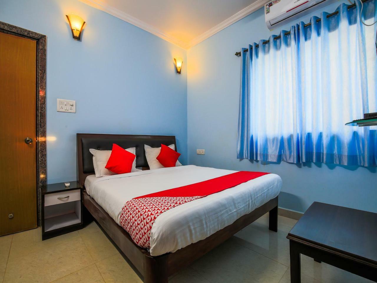 Oyo 15626 The Sovva Hotel Morjim Εξωτερικό φωτογραφία